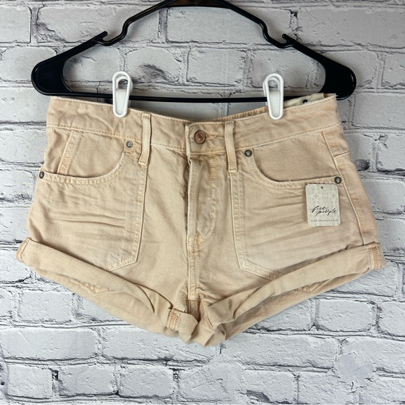 Free People We The Free Beginners Luck Low Rise Slouch Denim Shorts Pink 25 NWT - Picture 1 of 8